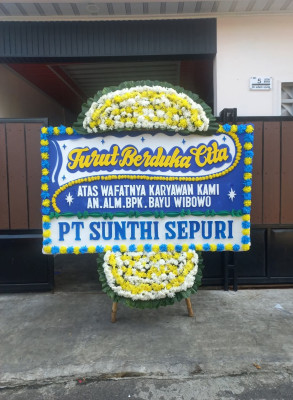 Papan Bunga Duka di Kikim Tengah