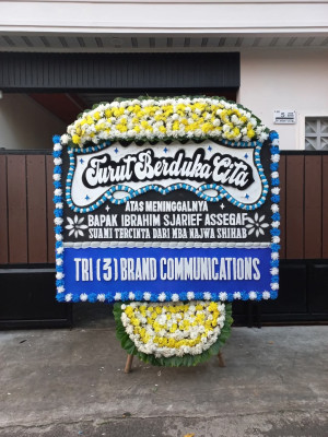Papan Bunga Duka di Kikim Tengah